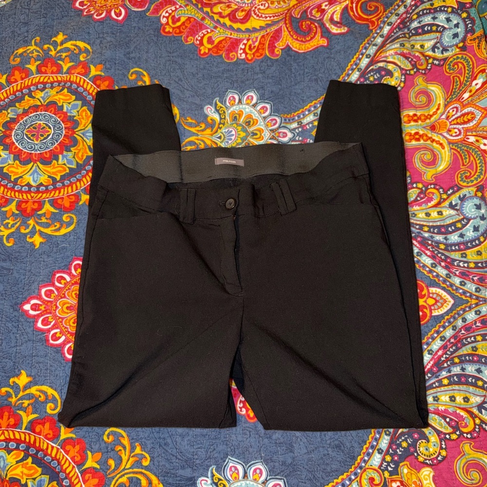 Maurices Black Ankle Cropped Pants